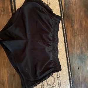 Women’s Black athletic shorts never worn